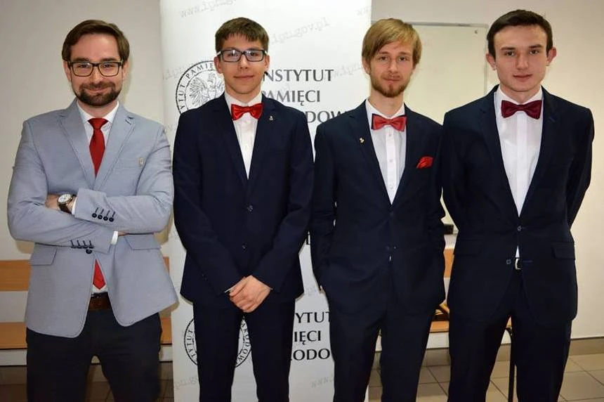 II miejsce naszej drużyny na turnieju historycznych debat oksfordzkich