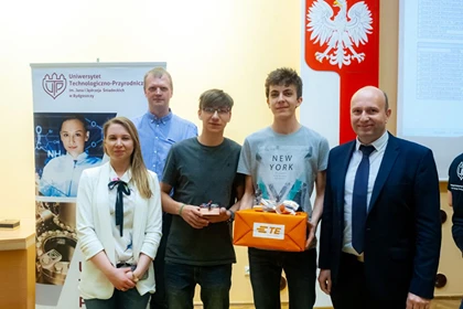CałkaBot 2.0 - robot z Czwórki nagrodzony w walkach robotów