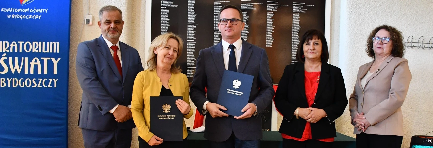 Gala rozdania nagród i dyplomów finalistom i laureatom "Ogólnopolskiej Olimpiady Przedmiotowej Losy żołnierza i dzieje oręża polskiego”
